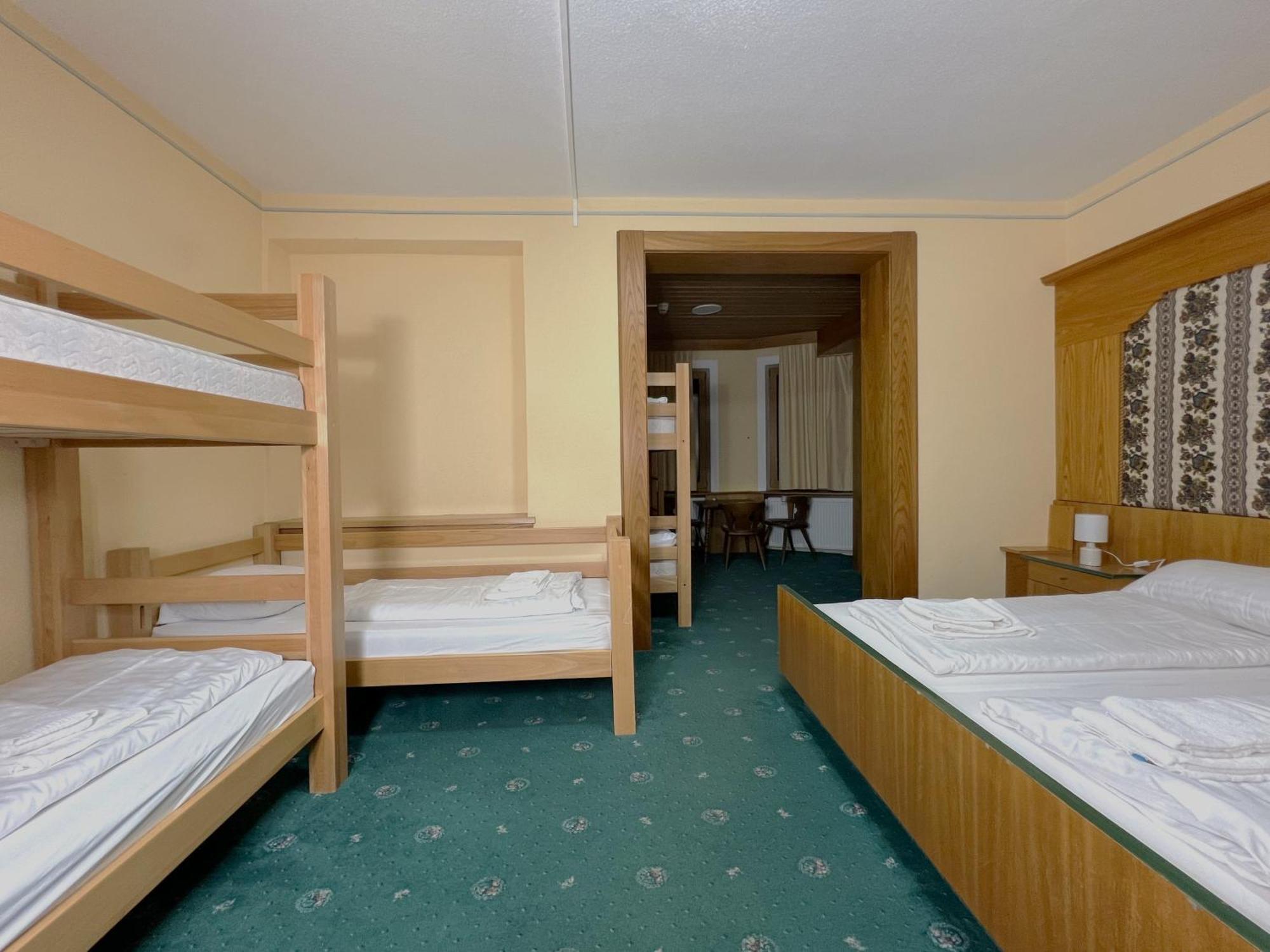 Mountain Hostel Ramsau am Dachstein Dış mekan fotoğraf
